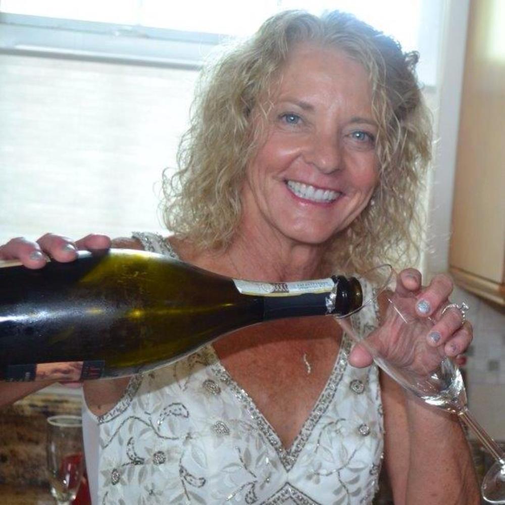 Meet your Posher, Sandy